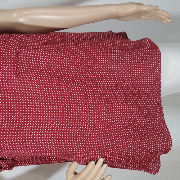 Shirt - Picture 4 of 8